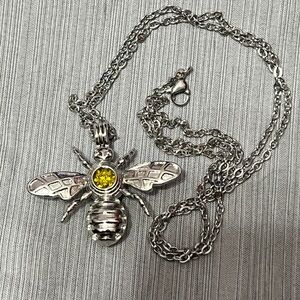 Silver plated Beautiful bee,caged charm pendant yellow rhinestone bead,24 chain